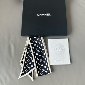 Chanel 21S Coco Twilly